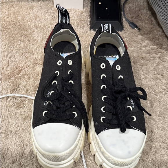 Palladium Women's Black Revolt Low Textile Sneakers - Picture 2 of 6